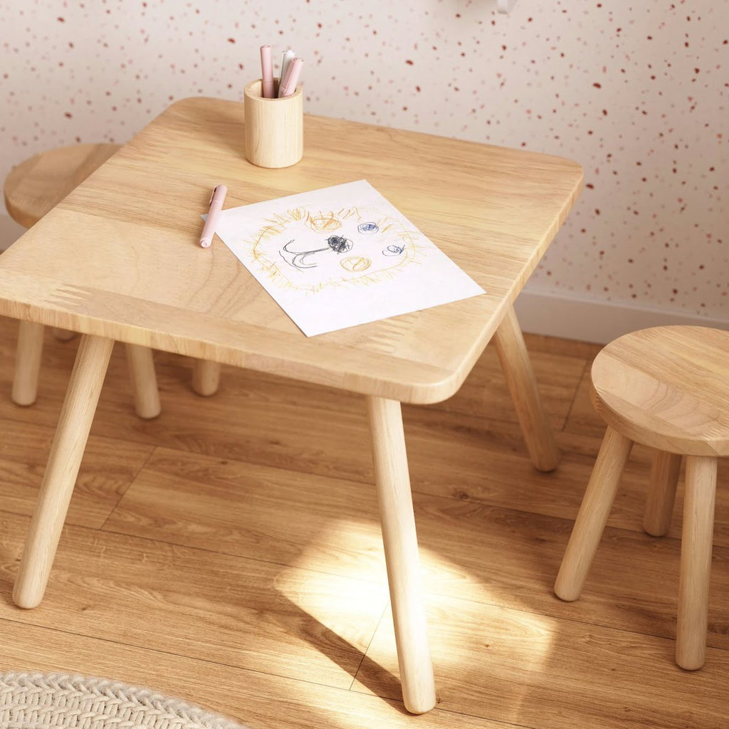 Kindertisch Holz quadratisch mit zwei Hocker