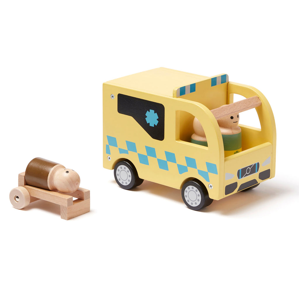 Krankenwagen gelb holz mit patient auf liege